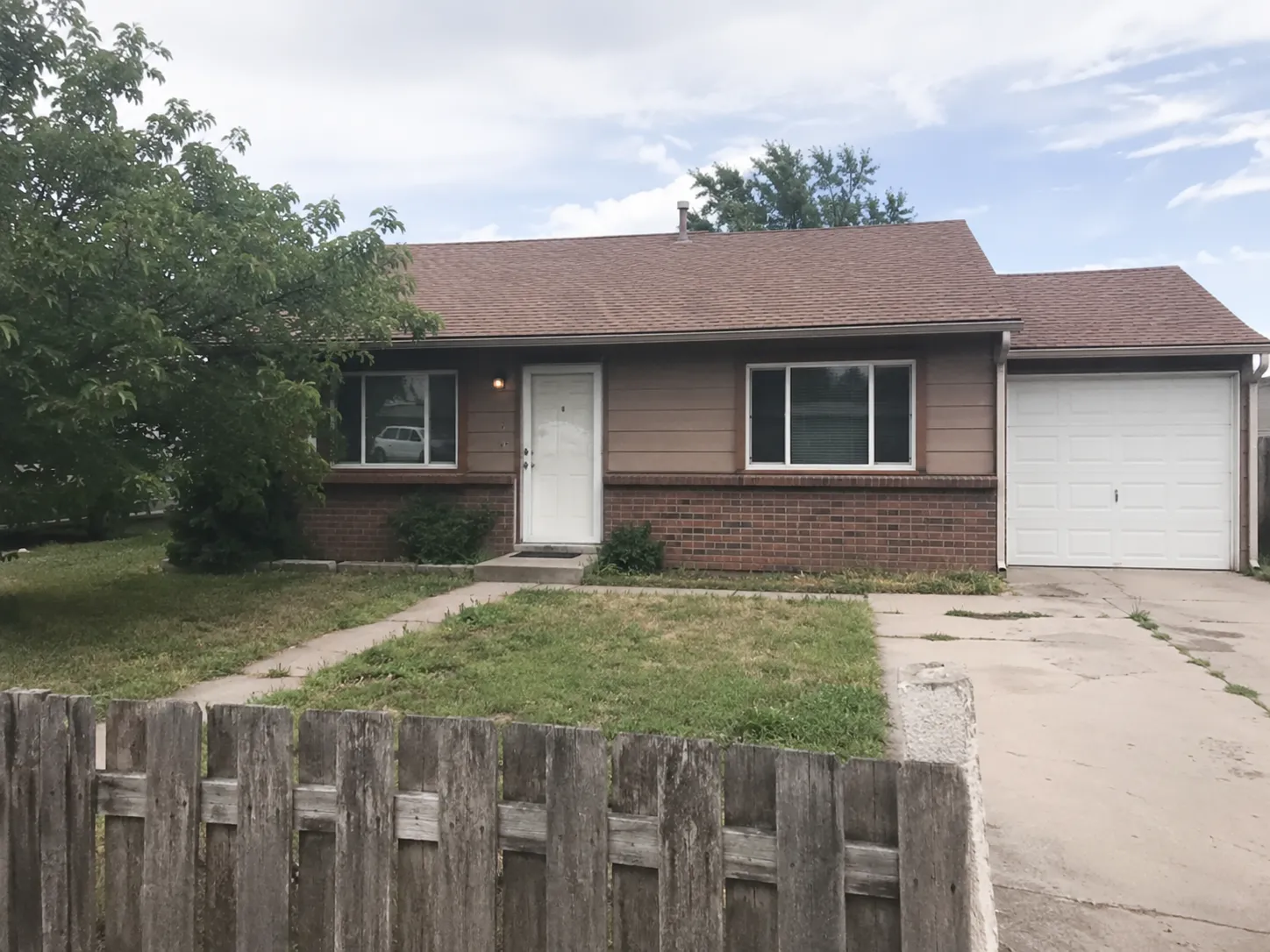 Sell a rental home fast in Colorado Springs to local cash buyers